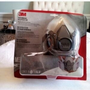 3M Performance Respirator Mask New In Package For Mold And Lead Paint Removal